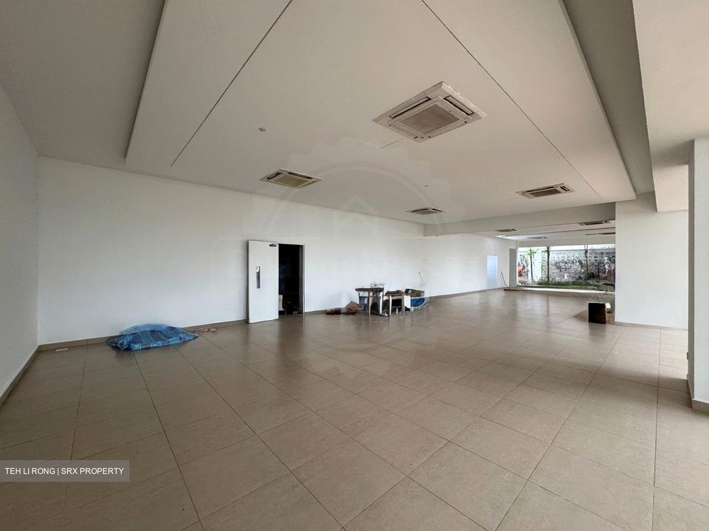 The Punggol Settlement (D19), Retail #572097001